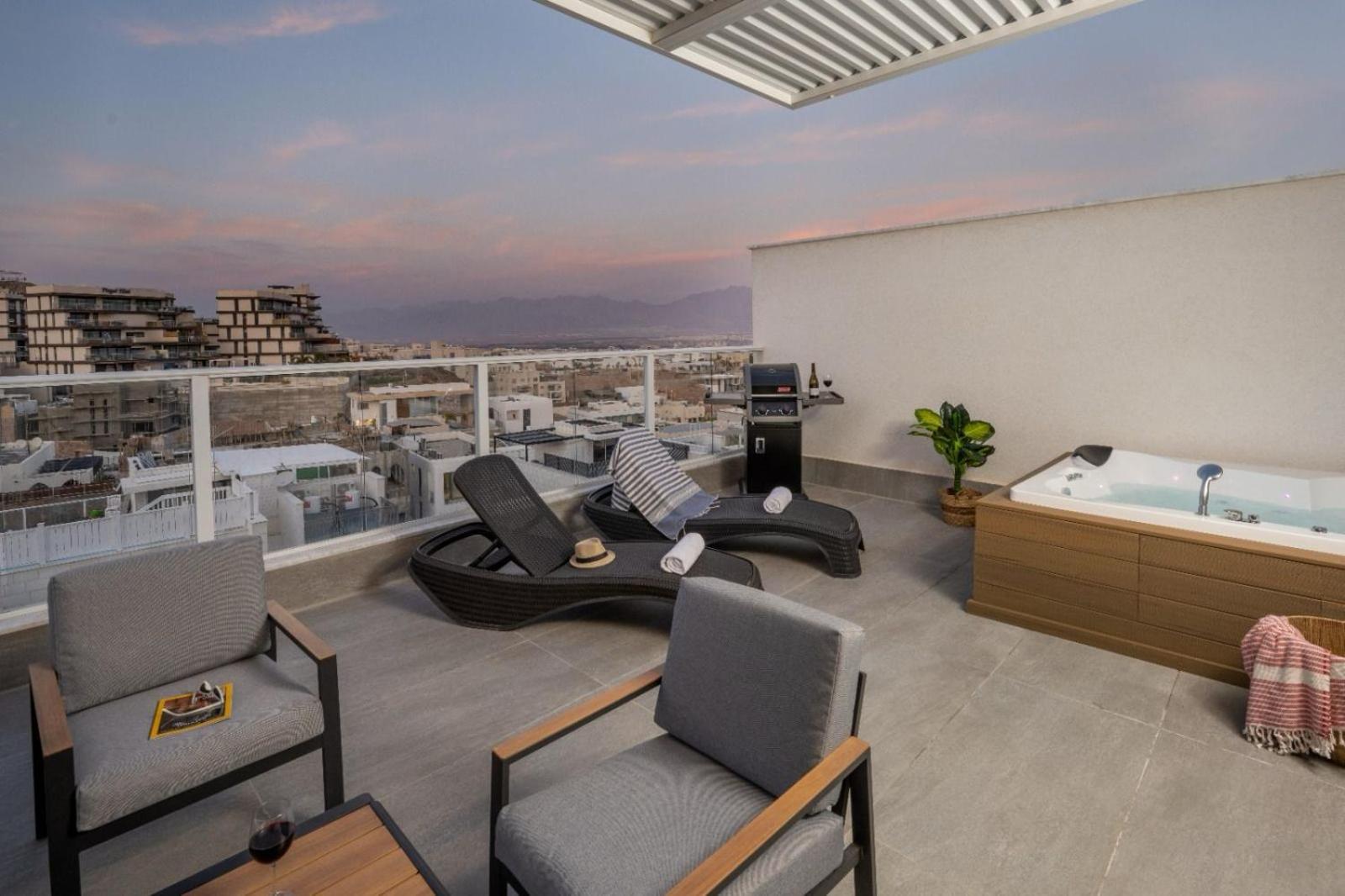 エイラートMountain And Sea View - Penthouse With Private Poolアパートメント エクステリア 写真